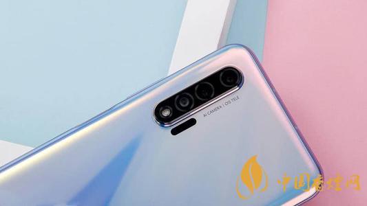 華為手機銷量或跌八成！華為手機是否會降價?