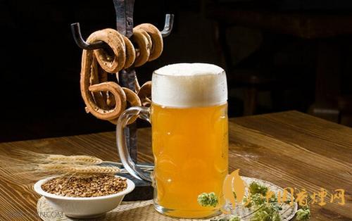 喝酒時需要注意什么 專家的6條建議讓你健康飲酒！