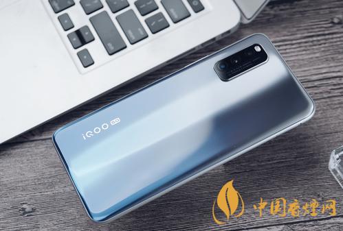 iqooz1和紅米k30至尊紀(jì)念版哪個(gè)好-功能對比