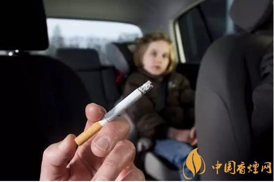 車內(nèi)抽煙更易致癌，車內(nèi)二手煙讓車受傷