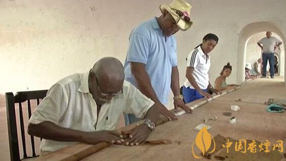 世界上最長(zhǎng)的雪茄（119米），長(zhǎng)城雪茄世界最長(zhǎng)