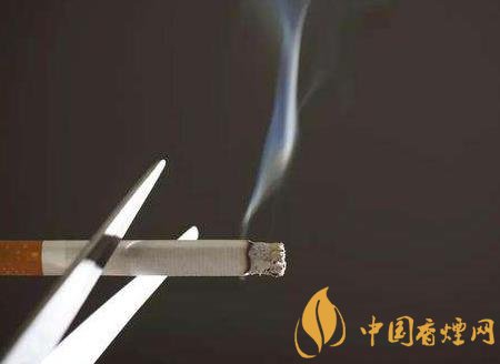吸煙和戒煙之間如何權(quán)衡 吸煙應(yīng)該注意場(chǎng)合！