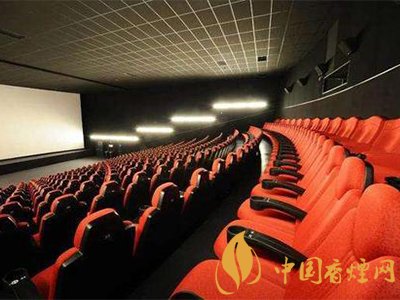 劇院等演出場所限流提至50% 為什么這么做？